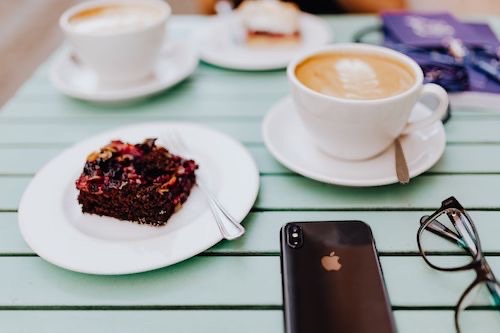 ケーキ　コーヒー